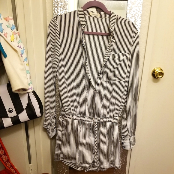 Short Romper - Picture 1 of 2